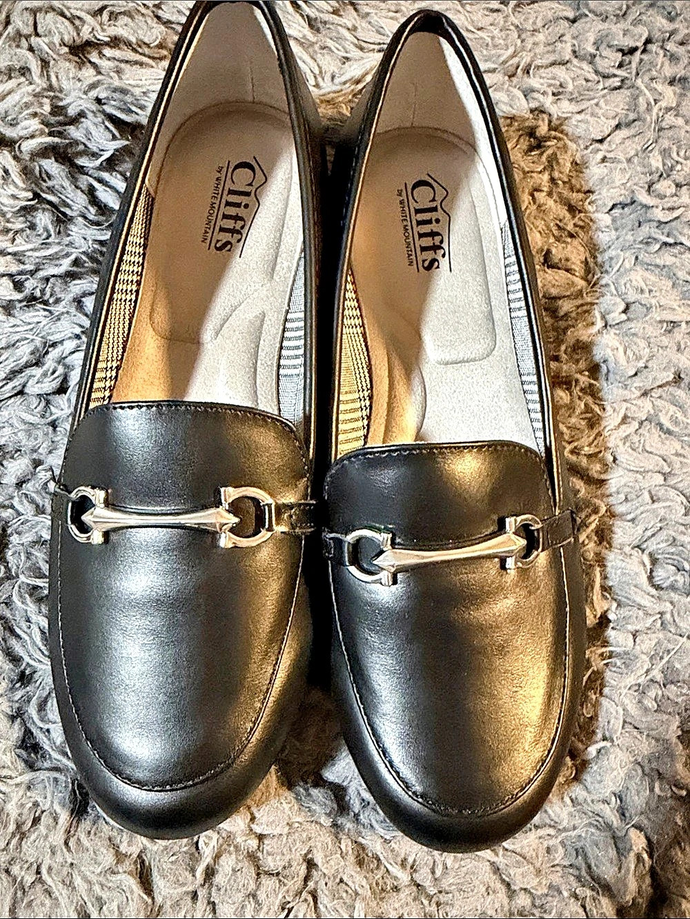 Cliffs by White Mountain Glowing Black Horsebit Loafers
